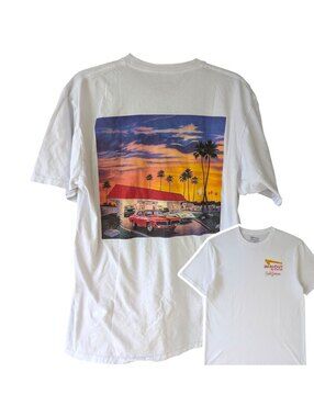 In-N-Out Burger California L White Retro Diner Graphic TShirt Made USA 21.5x28.5